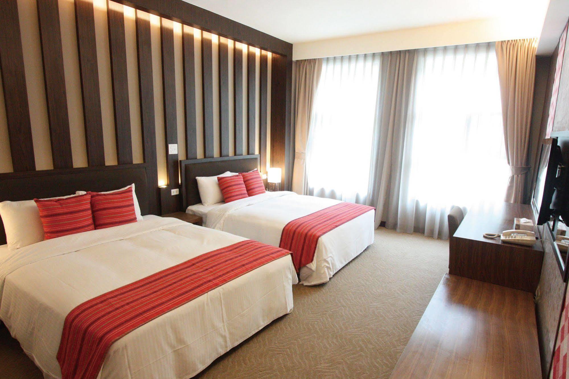 Uni-Resort Ku-Kuan Heping  Exterior foto